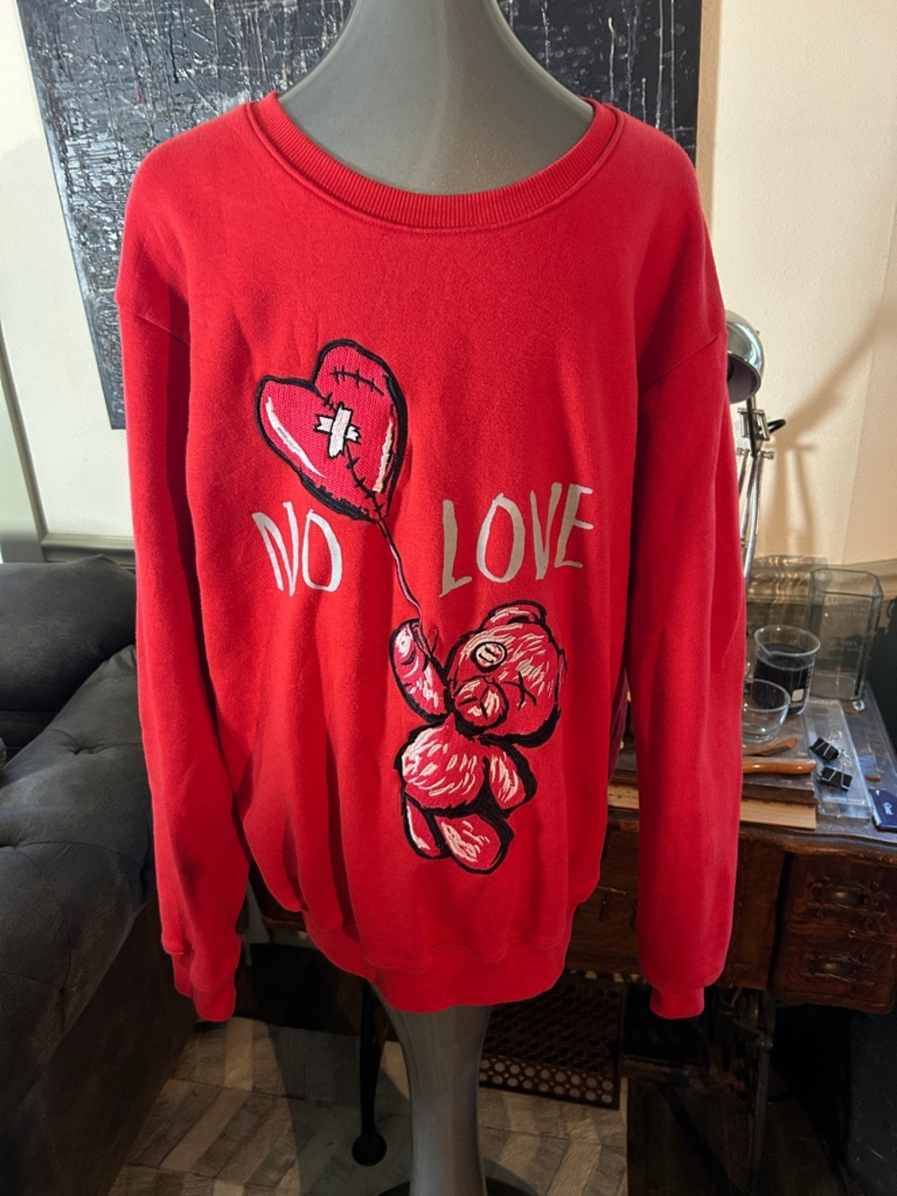 RARE RED RETRO LABEL 1s Og No Love Crewneck Sweatshirt